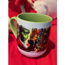 Kutyás kávés bögre karácsonyi manóval