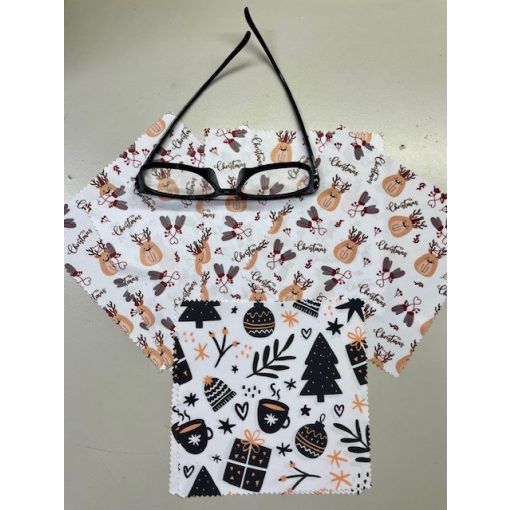 Karácsonyi mackó mintás szemüveg-törlőkendő