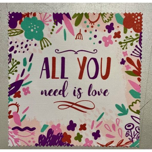 Szerelem szemüveg-törlőkendő