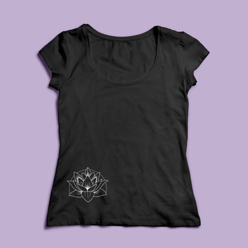 Lótusz mintás  póló