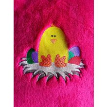 Csibés hímzett párna