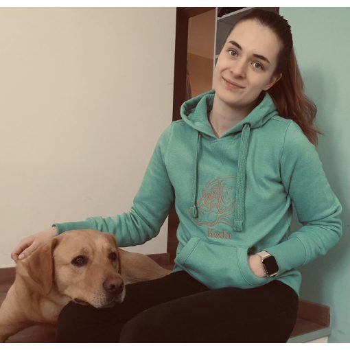 Labrador kapucnis női pulcsi