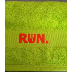 Hímzett törölköző RUN 3