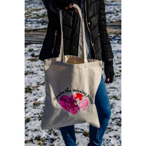  Puzzle heart hímzett vászontáska